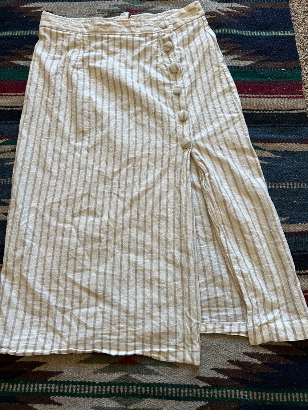 Forever 21 Cotton/Linen Size XL Asymmetrical Button-Front Midi Pencil Skirt